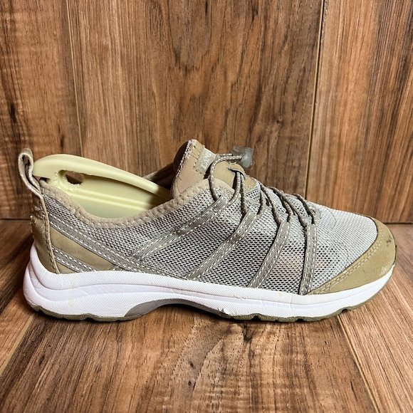 Land's End Womens Water Shoes Tan Brown White Mesh Bungee Athletic 1374 Size 6 B - Picture 1 of 8